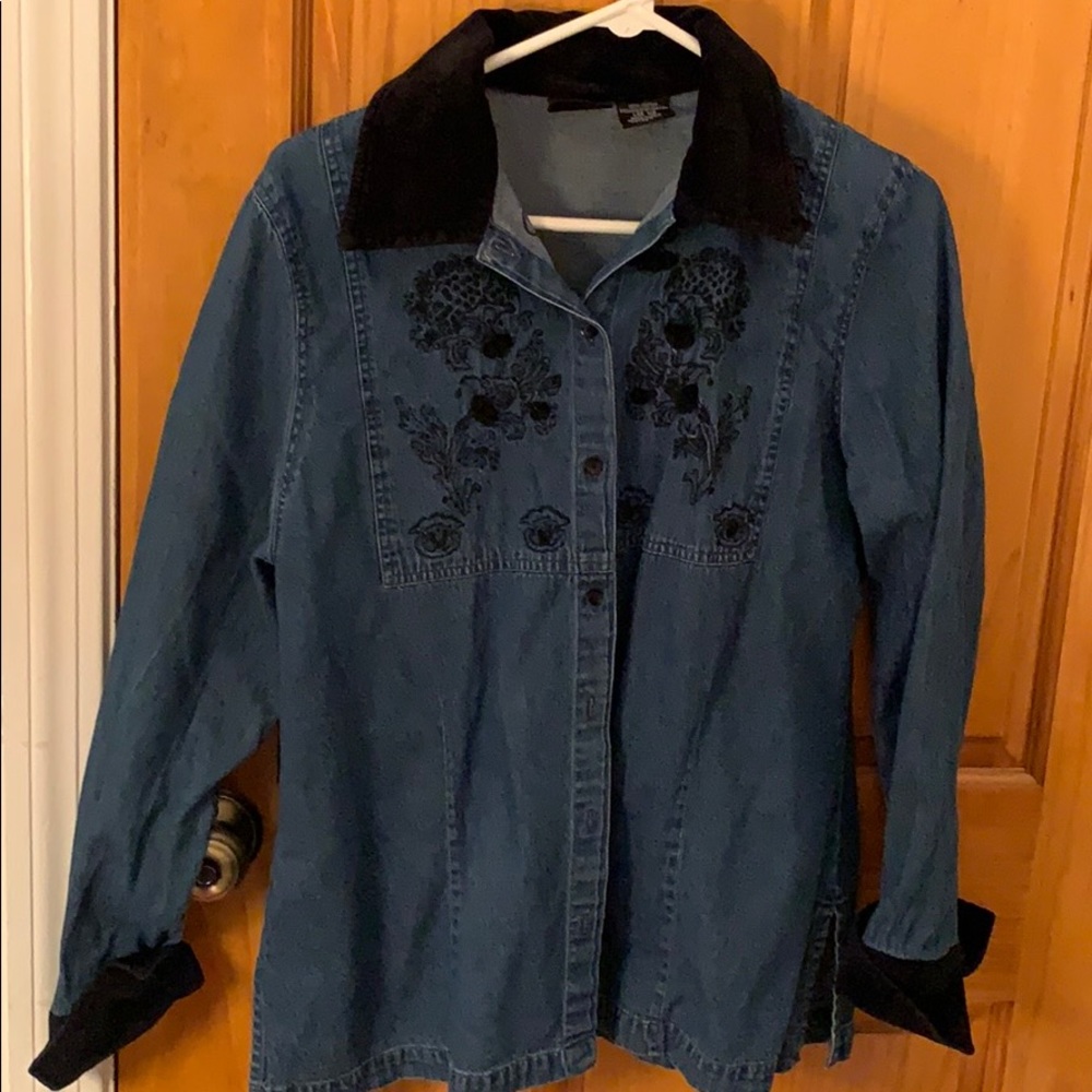 Jean shirt with black accents